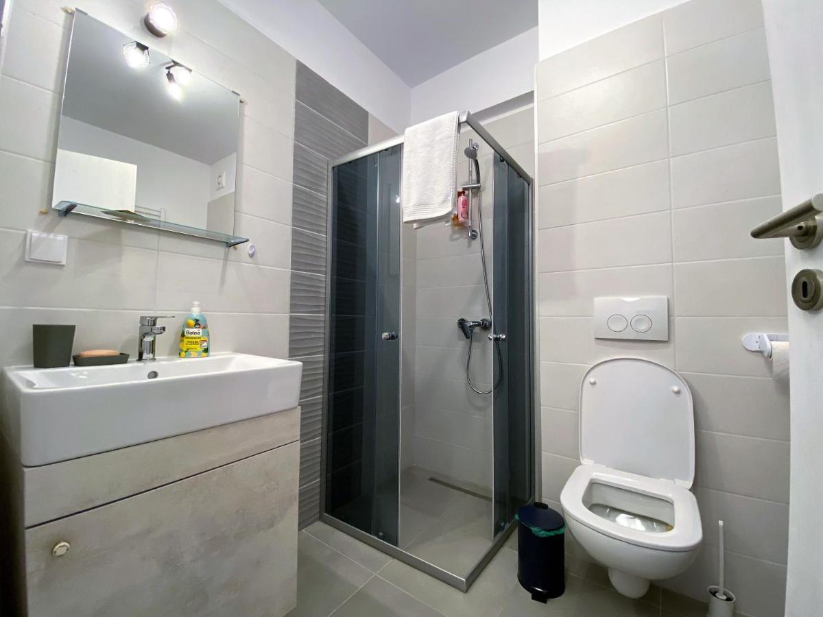 Plaza View Studio บูคาเรสต์ ภายนอก รูปภาพ